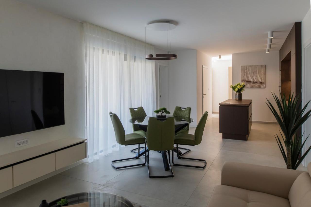 Villa Magna Luxury Apartments Murter Exterior foto