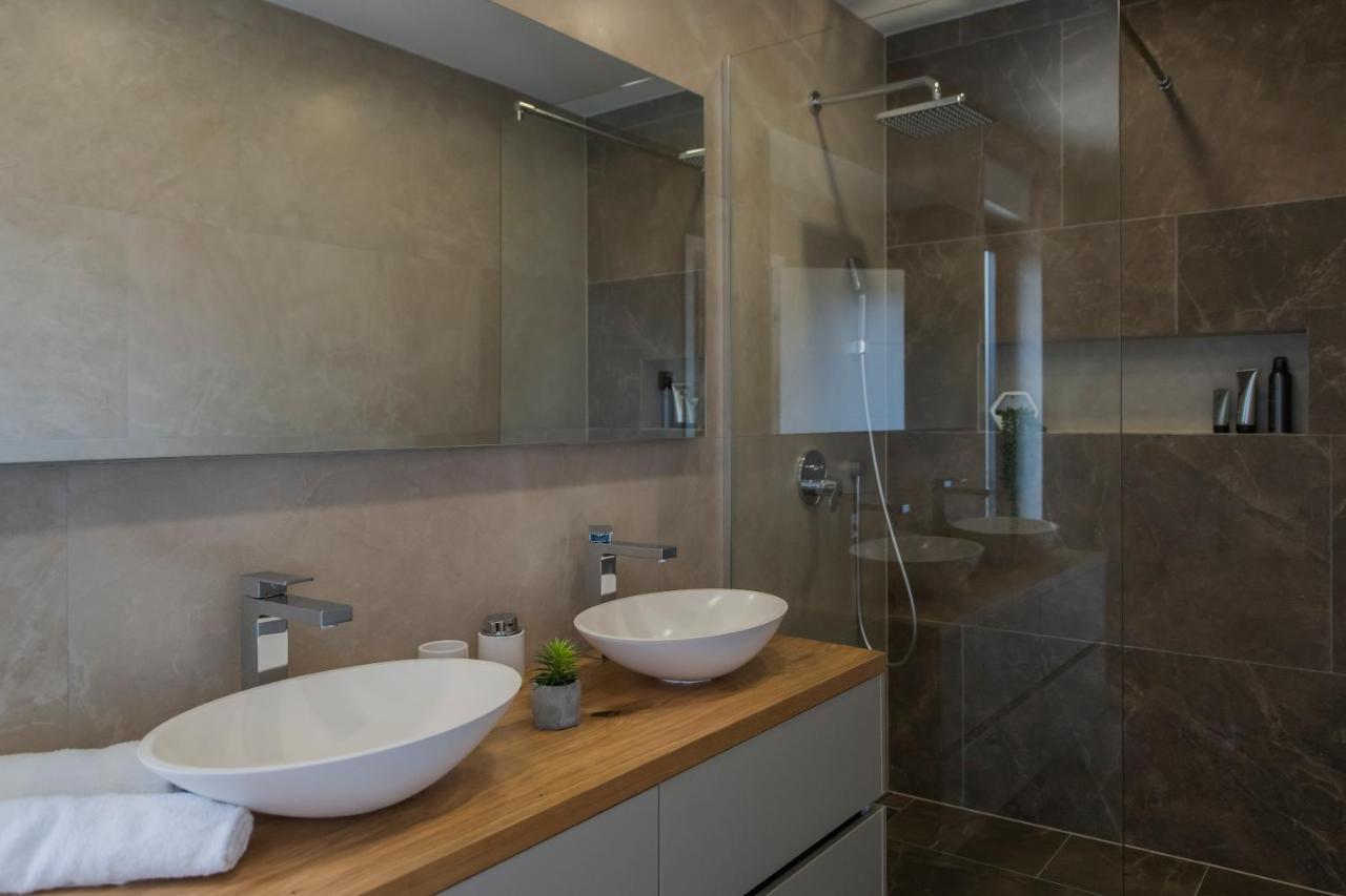 Villa Magna Luxury Apartments Murter Exterior foto